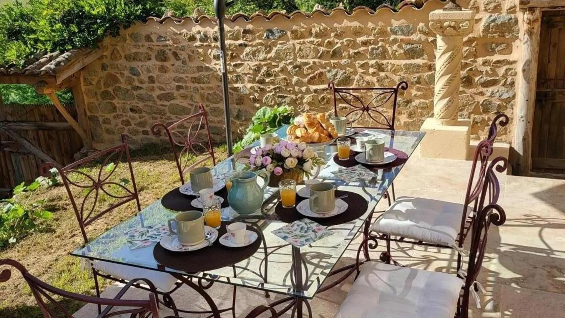 Gite De Charme Avec Piscine, Spa Et Sauna, 5 Chambres, Jardin Prive Et Equipements Modernes - Fr-1-496-311 Lure  France